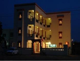 Hotel Desert Winds Bikaner Ngoại thất bức ảnh