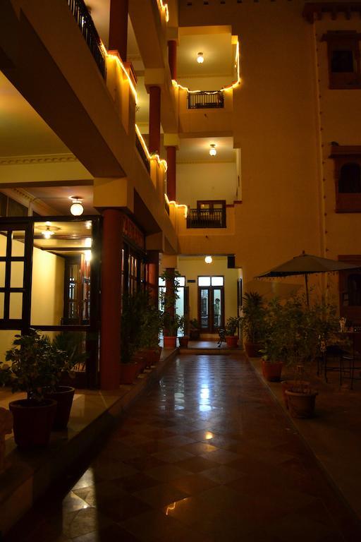 Hotel Desert Winds Bikaner Ngoại thất bức ảnh